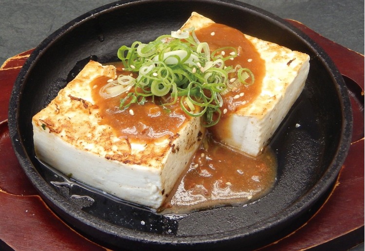 鉄板豆腐ステーキ